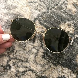 Ray Ban Round